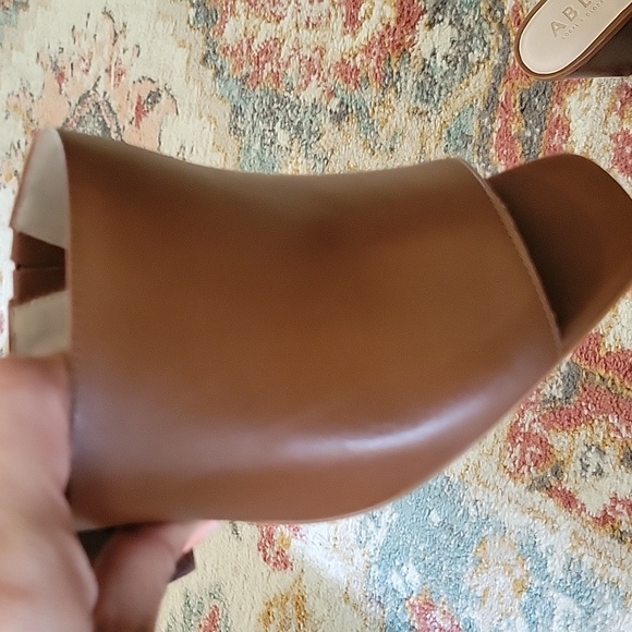 Able Rojas Sandals - Picture 7 of 12